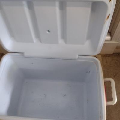 Collection of Coolers and Insulated Bags- Coleman, Igloo, and Rubbermaid