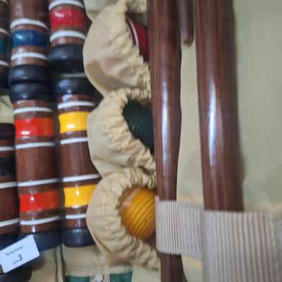 Badmitton and Croquet set- read descr
