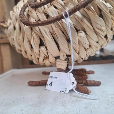 Wicker chicken