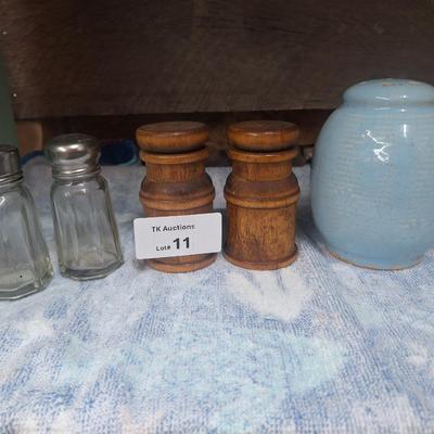 Salt and pepper shakers