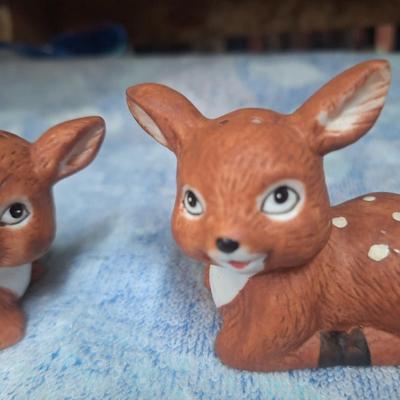 Deer Salt and pepper shakers