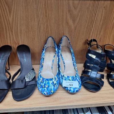 shoes- size 6