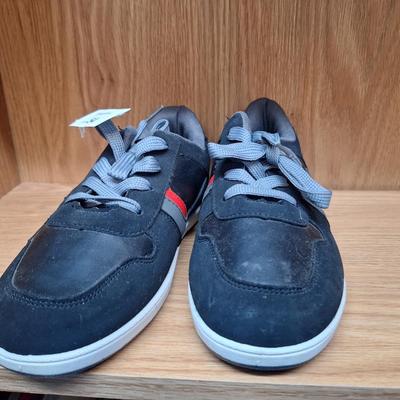 kids size 4 shoes