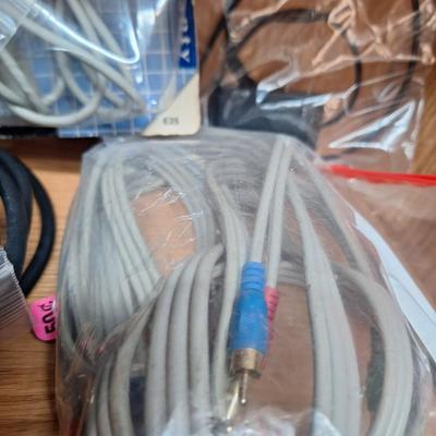 1 usb c, component, hdmi and other cables