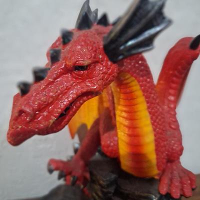 Dragon statue