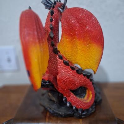 Dragon statue