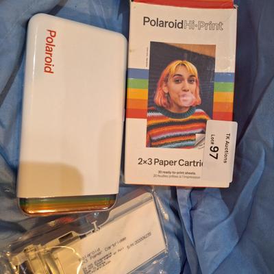 Polaroid paper cartridge