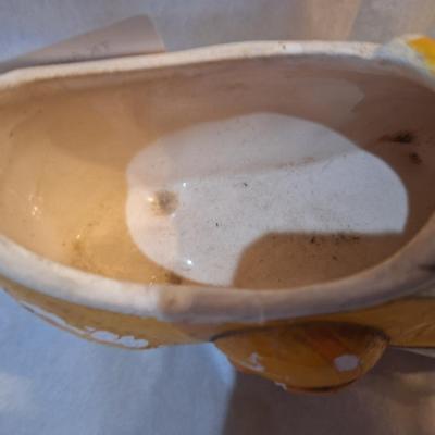 Yellow cleat planter