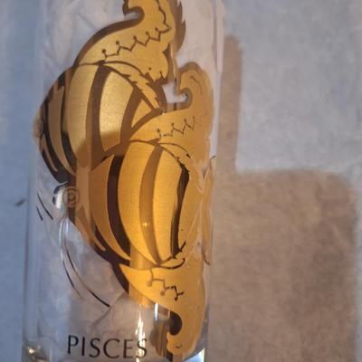 vintage Pisces Anchor Hocking zodiac glass
