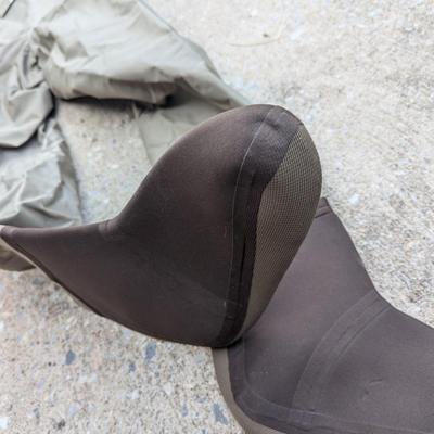 White river fishing waders size small