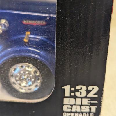 kenworth W900 Tow Truck 1:32 scale