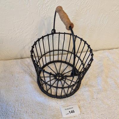 Metal Basket with Handle