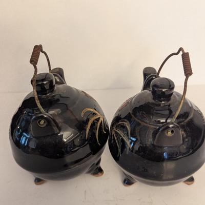 brown kettles salt and pepper shaker