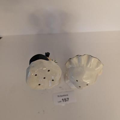 old couple- salt and pepper shaker