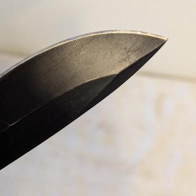 Camillus fixed blade hunting knife 4 3/4" Blade 10" overall length