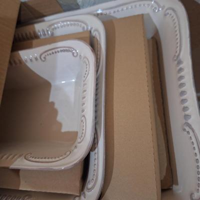 3 piece bakeware set- stoneware