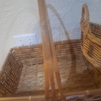 2 baskets