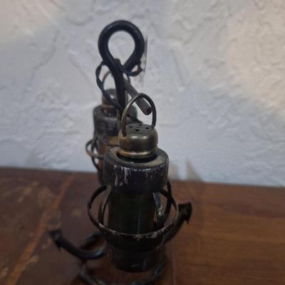 hanging lantern salt and pepper shaker