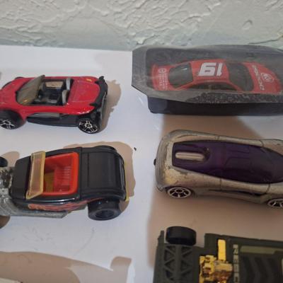 hotwheels and other pocket cars