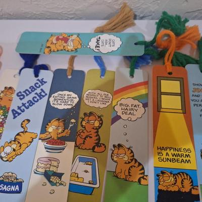 vintage book marks mostly garfield