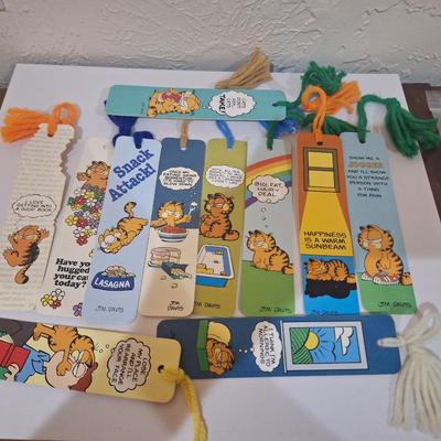 vintage book marks mostly garfield