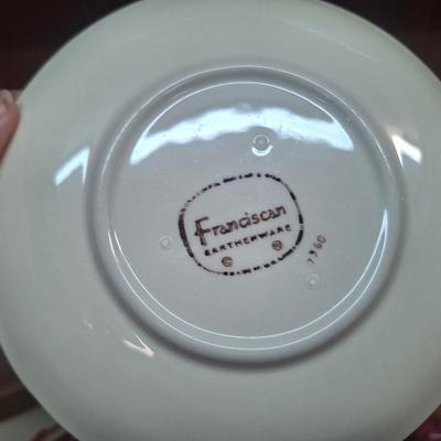 Vintage Franciscan Apple dishe set