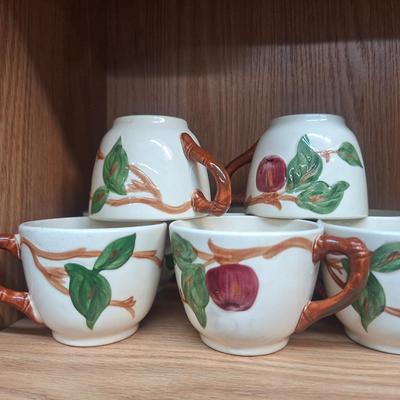 Vintage Franciscan Apple dishe set