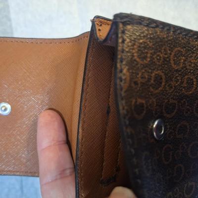 tiny guess purse