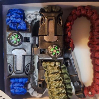 survival wrist bands