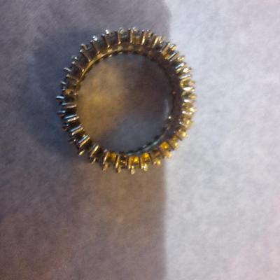 ring approx size 8