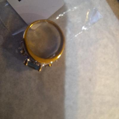 size 10 ring