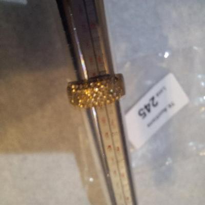 size 8 ring