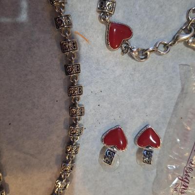 Jewelry set- necklace, bracelet and earrings, red hearts- Premiere designs