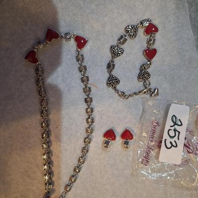 Jewelry set- necklace, bracelet and earrings, red hearts- Premiere designs