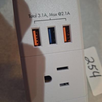 USB outlet