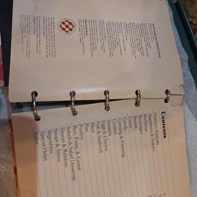 Better Homes and gardens cookbook