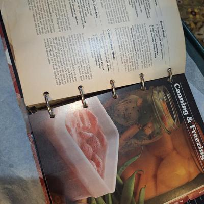 Better Homes and gardens cookbook
