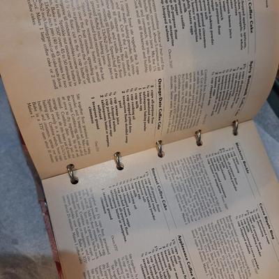 Better Homes and gardens cookbook