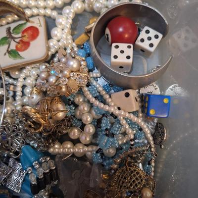 jewelry pieces