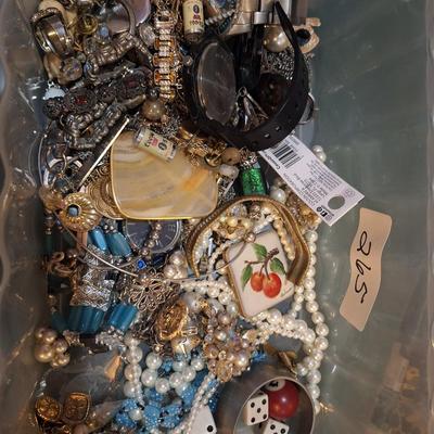 jewelry pieces