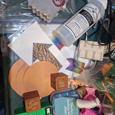 mixed bundle of stuff