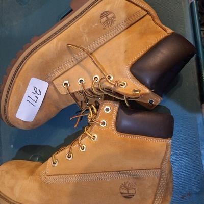 timberland boots women's size 7.5 - needs insoles