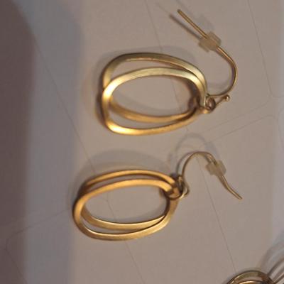Jewelry set- necklace, bracelet and earrings, Premiere designs