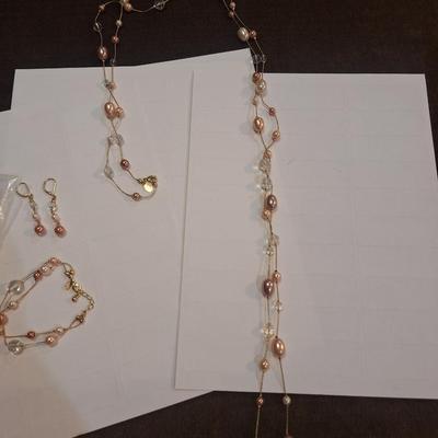 Jewelry set- necklace, bracelet and earrings, Premiere designs