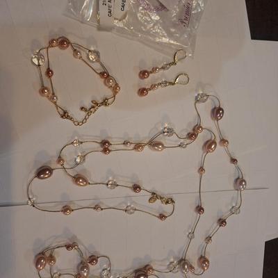 Jewelry set- necklace, bracelet and earrings, Premiere designs