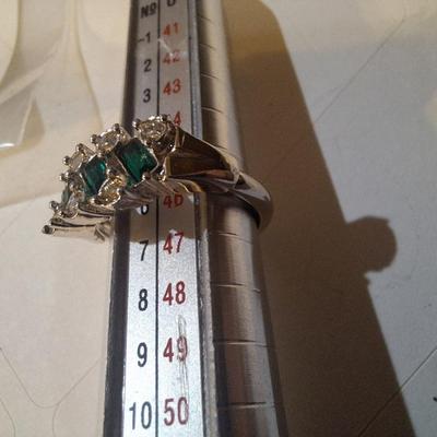size 4 ring