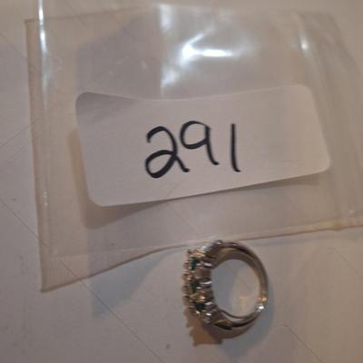size 4 ring