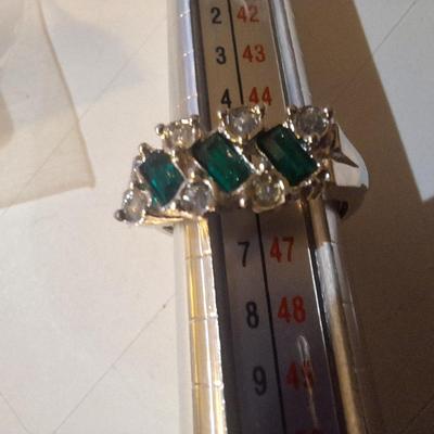 size 4 ring