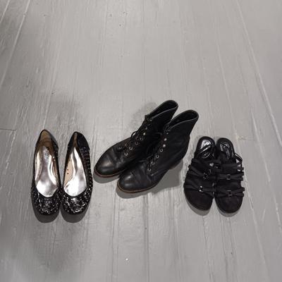 MICHAEL KORS & MOOTSIES TOOTSIES SHOES PLUS LAREDO BOOTS SIZE 7 1/2