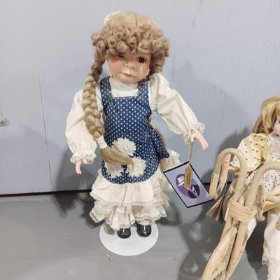 3 COLLECTIBLE PORCELAIN DOLLS